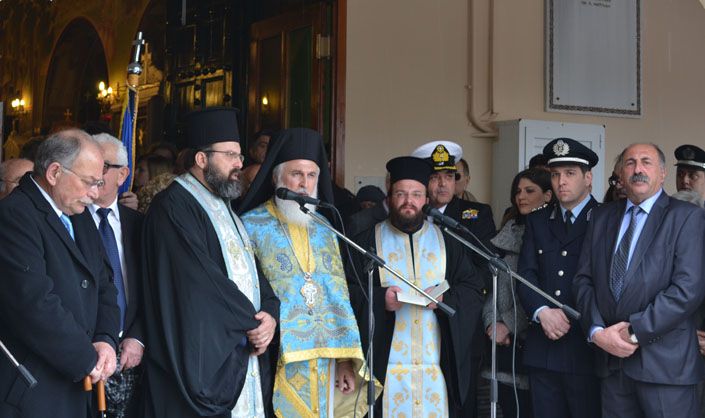 Στην Παντοβασίλισσα πραγματοποιήθηκε ο εορτασμός της 25ης Μαρτίου στην Ραφήνα. Ματαιώθηκε η παρέλαση λόγω της βροχόπτωσης