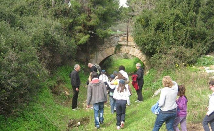 Περιηγήσεις στην Ραφήνα. Για να θυμούνται οι παλιοί και να μαθαίνουν οι νέοι