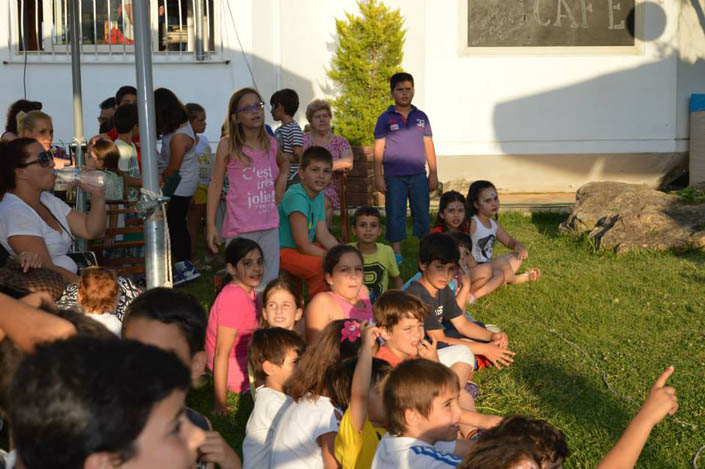 1ο και 4ο Δημοτικό σχολείο Ραφήνας: Μια φαντασμαγορική βραδιά (φωτό & βίντεο)