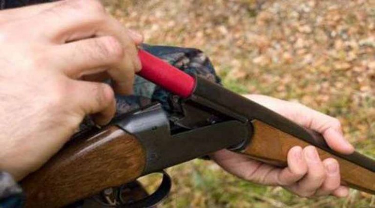 Προσοχή! Άλλαξε ο νόμος περί κατοχής όπλων – Τι θα πρέπει να κάνουν κυνηγοί και συλλέκτες