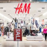 Τι απαντά η H&M για το πρόστιμο και το λουκέτο από την ΑΑΔΕ