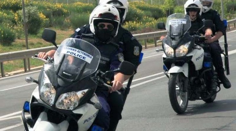 Επεισοδιακή καταδίωξη ανηλίκων που επέβαιναν σε κλεμμένη μοτοσικλέτα – Συνελήφθησαν από τις Αρχές