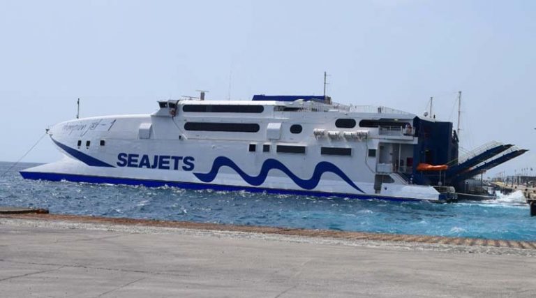 SeaJets: Ο μεγαλύτερος στόλος ταχύπλοων παγκοσμίως και από το λιμάνι της Ραφήνας (βίντεο)
