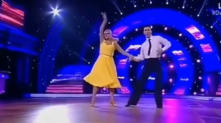 Dancing with the Stars: Η πρώτη χορογραφία της Χριστίνας Λαμπίρη (video)