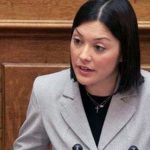 Ανακοίνωσε την υποψηφιότητά της για την προεδρία του ΠΑΣΟΚ η Νάντια Γιαννακοπούλου (βίντεο)