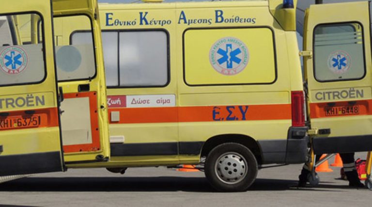 Εργαζόμενος ΕΚΑΒ: Μόλις 4 με 5 ασθενοφόρα από τον Μαραθώνα μέχρι το Λαύριο!
