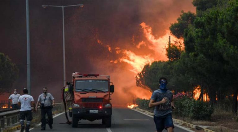 Δίκη για την φωτιά σε Ραφήνα & Μάτι: Εφιαλτικές περιγραφές – «Δεν υπήρχαν πυροσβεστικά, οι άνθρωποι όπου έβλεπαν καρότσα ανέβαιναν»