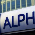 Alpha Bank: Πόσο μειώνονται οι προμήθειες στις συναλλαγές – Για ποιες καταργούνται