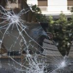 Παλλήνη: Ανήλικοι έσπασαν τζαμαρία καταστήματος!