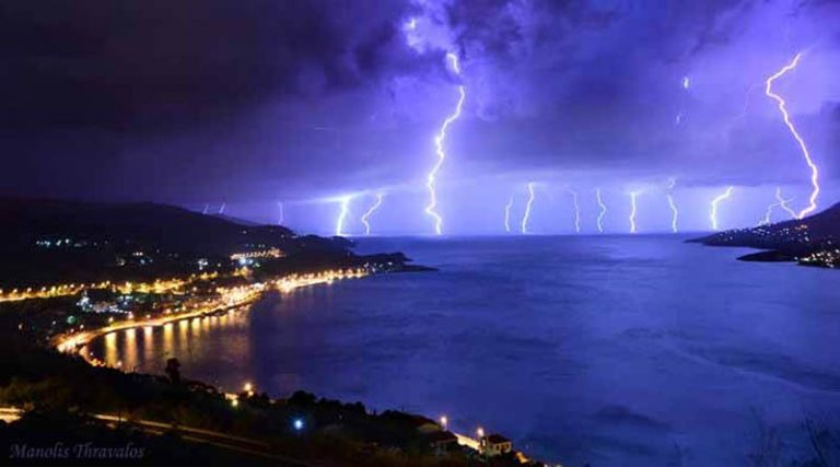 Καιρός: Λαίλαπα καταιγίδων στο Αιγαίο και λασποβροχή – Γιατί δεν έβρεξε στην Αττική – Έρχεται νέα κακοκαιρία το Σαββατοκύριακο