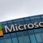 Η Microsoft ανακοίνωσε ότι επιδιορθώθηκε η αιτία του προβλήματος που προκάλεσε χάος σε αεροδρόμια, τράπεζες, νοσοκομεία