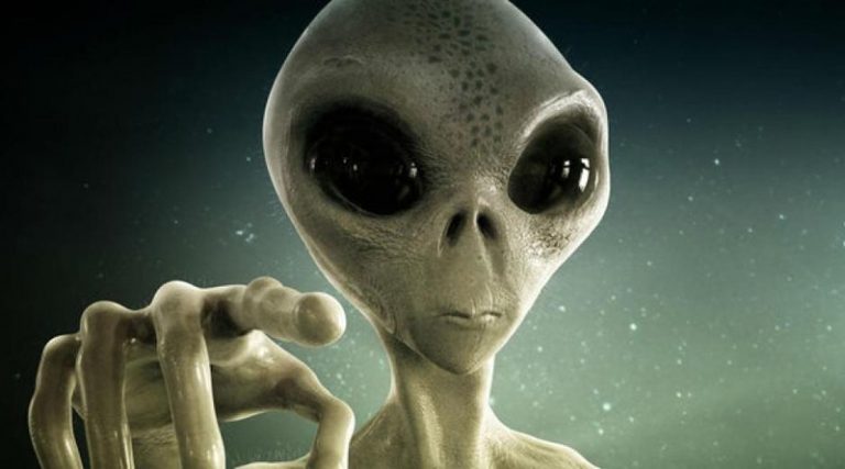 «Οι εξωγήινοι υπάρχουν» λέει Ισραηλινός στρατηγός – «Οι ΗΠΑ έχουν μυστική βάση στον Άρη»