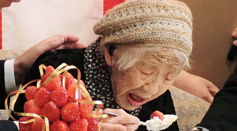 Πέθανε σε ηλικία 119 ετών η Γιαπωνέζα Κάνε Τανάκα, ο γηραιότερος άνθρωπος στον κόσμο