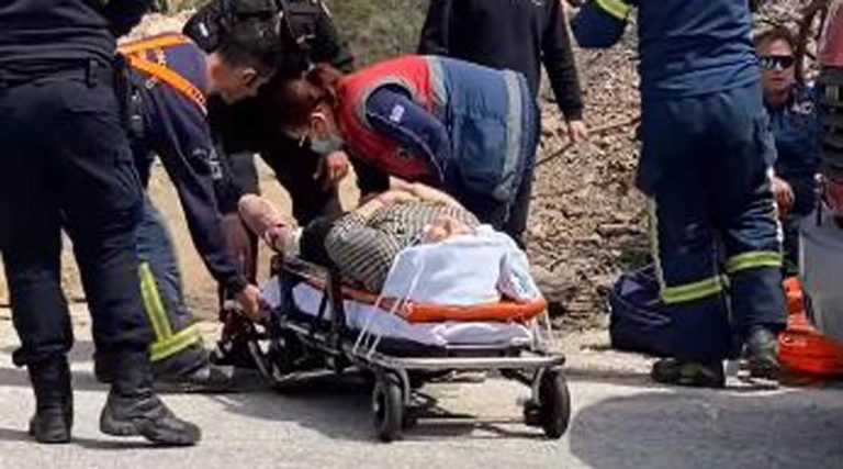 Πικέρμι: Η ανακοίνωση της Πυροσβεστικής για τη γυναίκα που έπεσε στους καταρράκτες στο Ντράφι από ύψος 4 μέτρων! (φωτό & βίντεο)