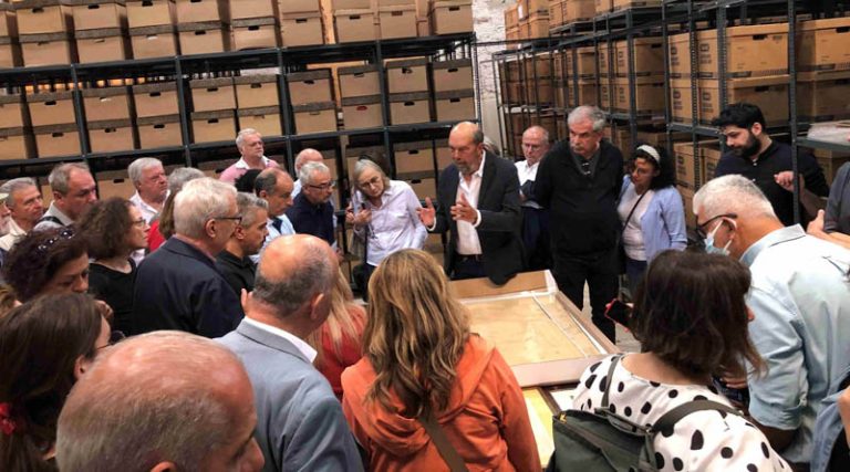 Λαύριο: Παρουσιάστηκε το Ιστορικό Αρχείο της  Γαλλικής Εταιρείας Μεταλλείων!