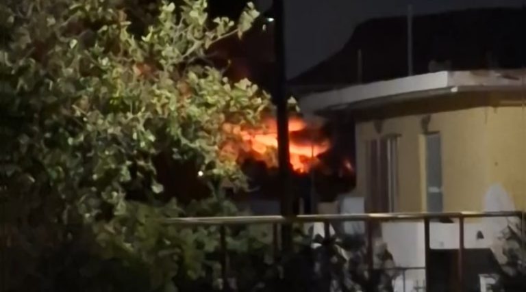 Μαραθώνας: Φωτιά σε αποθήκη με λιπάσματα στο Κάτω Σούλι! (φωτό)