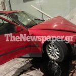 Αυτοκίνητο «καρφώθηκε» σε κατάστημα – Λιποθύμησε ο 22χρονος οδηγός